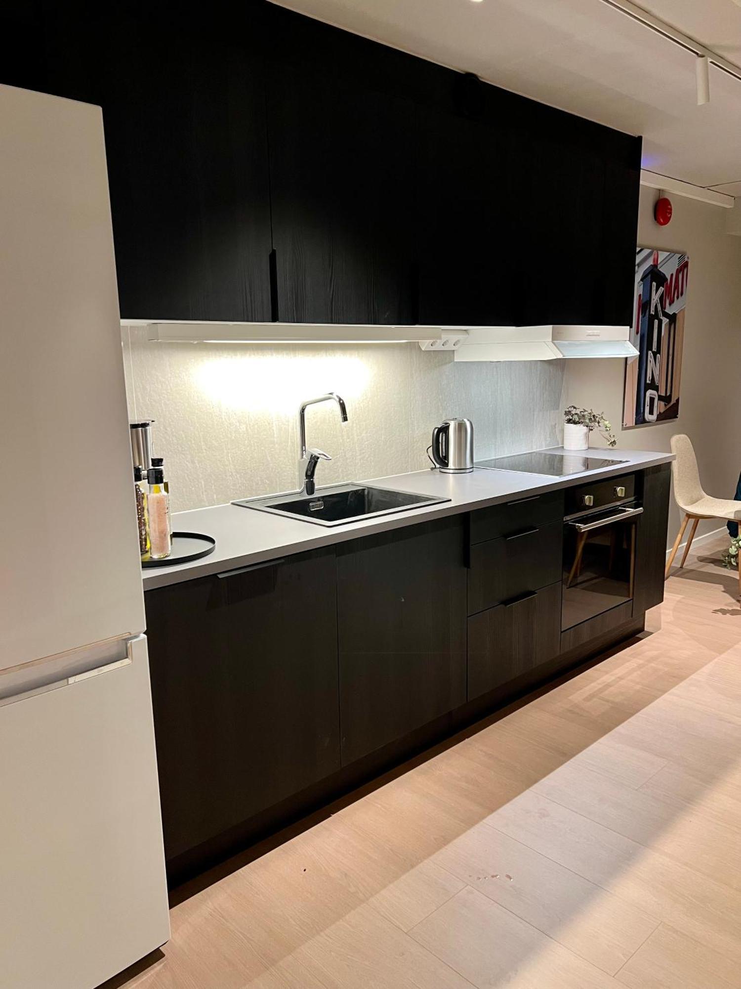 Bispegata 5 - Studio Apartment Hotel Tromso Bagian luar foto